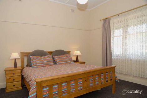 Property photo of 33 Dampier Avenue Findon SA 5023