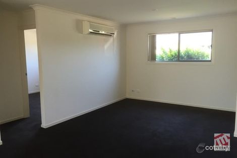 Property photo of 4/11-13 Elizabeth Street Cranbourne North VIC 3977