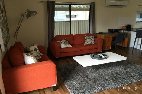 Property photo of 4 Daisy Street Miles QLD 4415