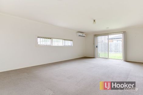 Property photo of 13 St Mellion Court Cranbourne VIC 3977