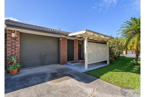11/11 Hoya Ct, Labrador, QLD 4215
