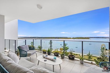 1003/378 Marine Pde, Labrador, QLD 4215