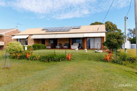 Property photo of 40 Esplanade Maaroom QLD 4650