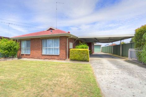 7 Clover St, Wendouree, VIC 3355