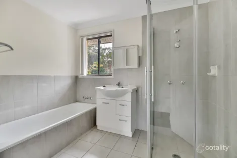Property photo of 7 Bushlark Court Bellbowrie QLD 4070