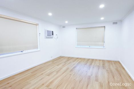 Property photo of 65 Erinbank Crescent Westmeadows VIC 3049