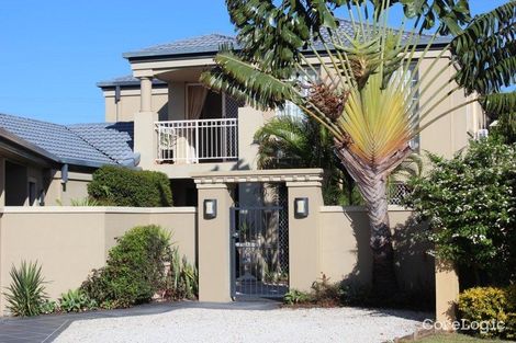Property photo of 26 Martingale Circuit Clear Island Waters QLD 4226
