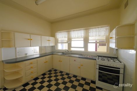 Property photo of 10 Lachlan Street Cowra NSW 2794