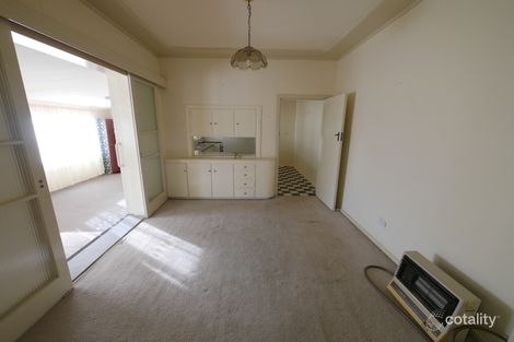 Property photo of 10 Lachlan Street Cowra NSW 2794