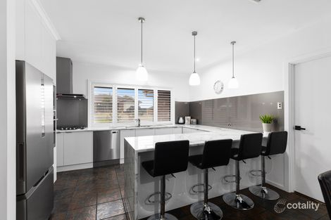 Property photo of 19 Pinecrest Court Mount Gambier SA 5290