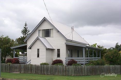 23 Edward St, Urangan, QLD 4655