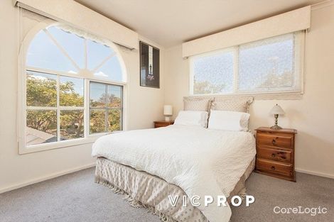 Property photo of 2 Wilsons Road Doncaster VIC 3108