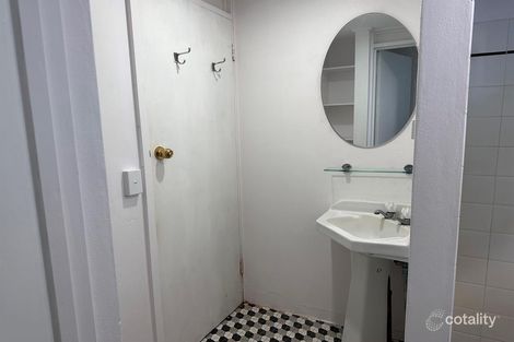 Property photo of 1/226 Sheridan Street Cairns North QLD 4870