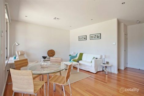 Property photo of 2/5 Lord Weaver Grove Bonbeach VIC 3196