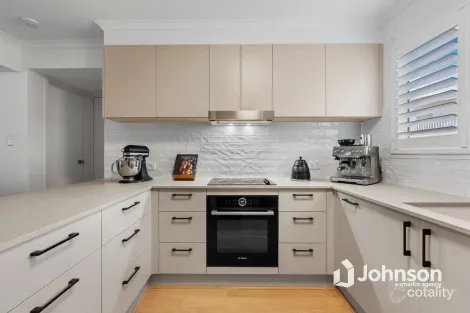 Property photo of 24/1596 Wynnum Road Tingalpa QLD 4173