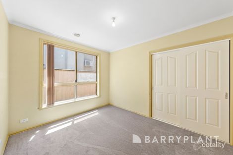 Property photo of 47 Waterview Lane Cairnlea VIC 3023