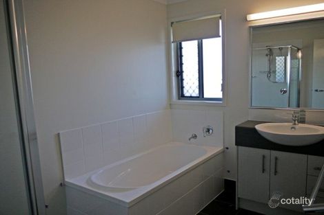 Property photo of 19 Freeman Close Chinchilla QLD 4413