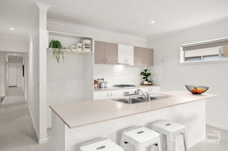 Property photo of 4 Brownlow Drive Point Cook VIC 3030