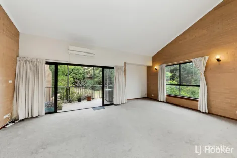 18 Howie Ct, Belconnen, ACT 2617