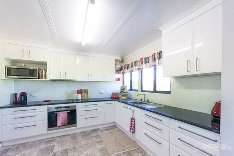 Property photo of 7 Bowen Street Helidon QLD 4344
