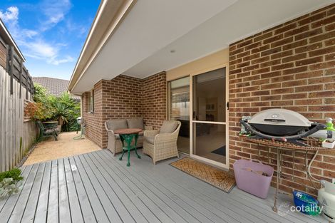 Property photo of 2/33 Orchard Grove Tyabb VIC 3913