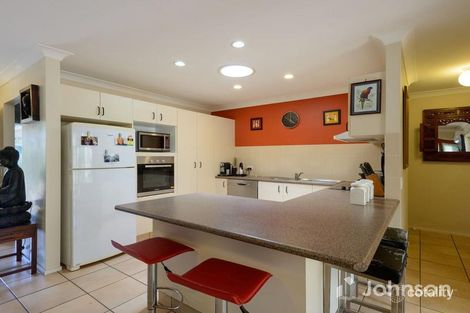 Property photo of 14 Corringle Close Helensvale QLD 4212