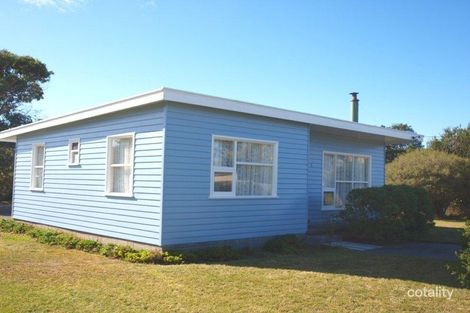Property photo of 1 Lyeena Street Carlton TAS 7173