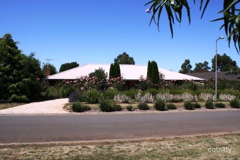 5 Jinker Way, Romsey, VIC 3434