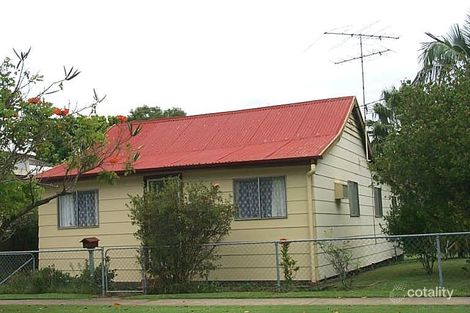 5 Ward St, Southport, QLD 4215