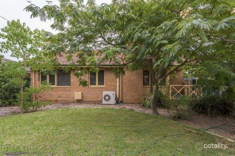 19 Coolga Rd, Koongamia, WA 6056