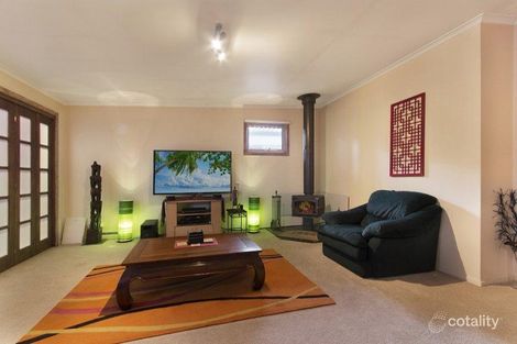 Property photo of 3 Green Court Ocean Grove VIC 3226