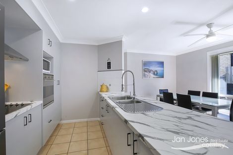 14 Zoe Pl, Deception Bay, QLD 4508