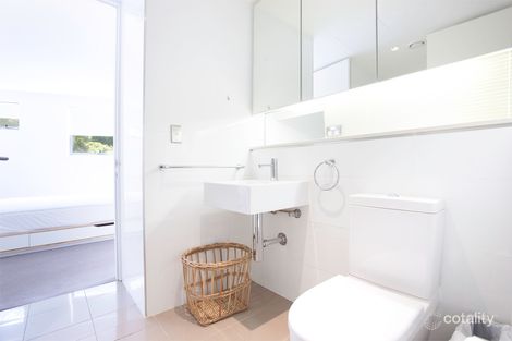 Property photo of 11/53-57 Pittwater Road Manly NSW 2095