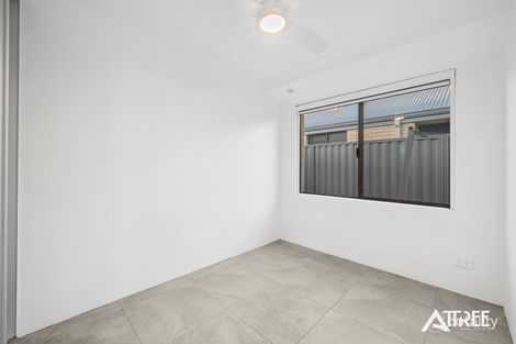 Property photo of 24 Wolfson Way Piara Waters WA 6112