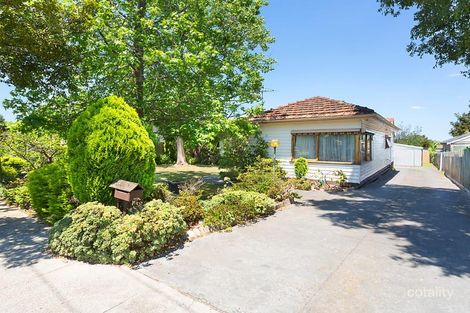 Property photo of 6 Runnymede Street Mount Waverley VIC 3149