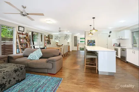 Property photo of 17 Potoroo Place Burnside QLD 4560