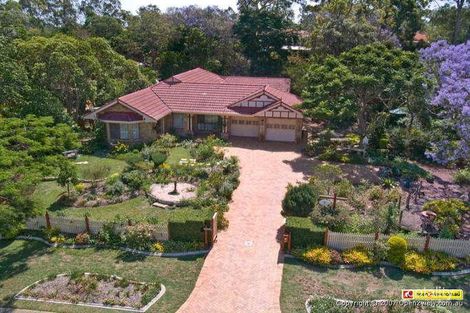 Property photo of 8 Renoir Crescent Forest Lake QLD 4078