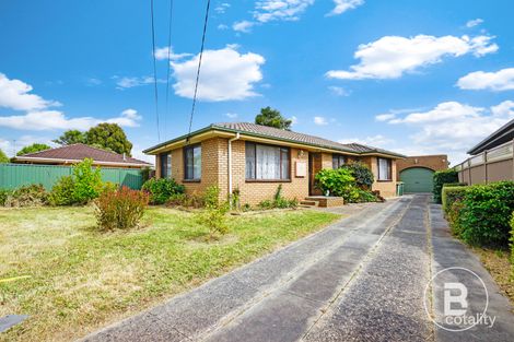 Property photo of 22 Elinand Street Wendouree VIC 3355