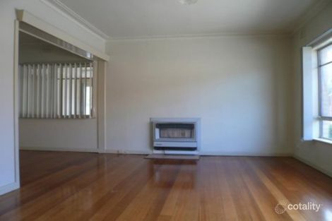 Property photo of 1/4 Aikman Crescent Chadstone VIC 3148