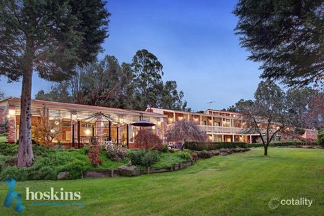 7 Yeoman Ct, Park Orchards, VIC 3114