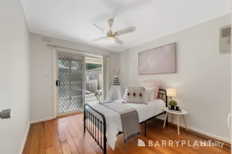 Property photo of 26 Quail Crescent Melton VIC 3337