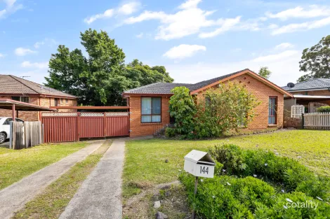 Property photo of 144 Longhurst Road Minto NSW 2566