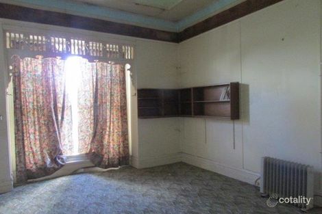 Property photo of 32 Molyneaux Street Warracknabeal VIC 3393