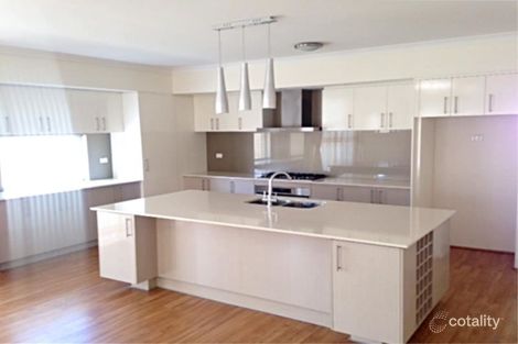 Property photo of 18 Renoir Way Southern River WA 6110