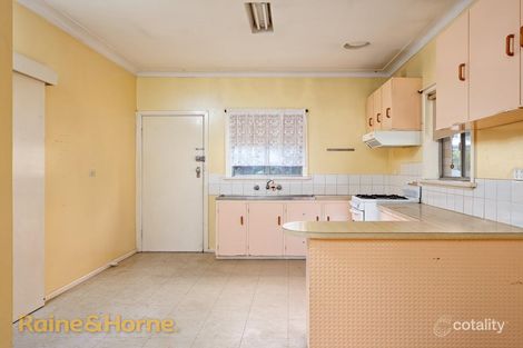 Property photo of 9 Nixon Crescent Tolland NSW 2650