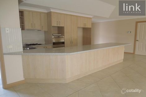 Property photo of 2 Marimba Circuit Glenroy NSW 2640