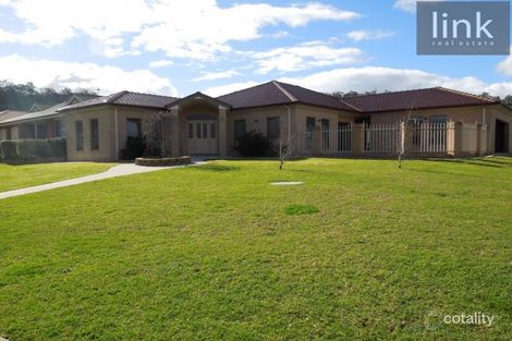 2 Marimba Cct, Glenroy, NSW 2640