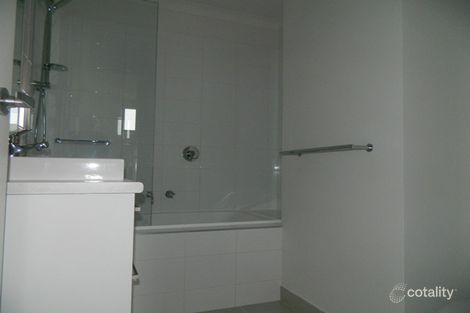 Property photo of 4/17 Edgeware Close Pakenham VIC 3810