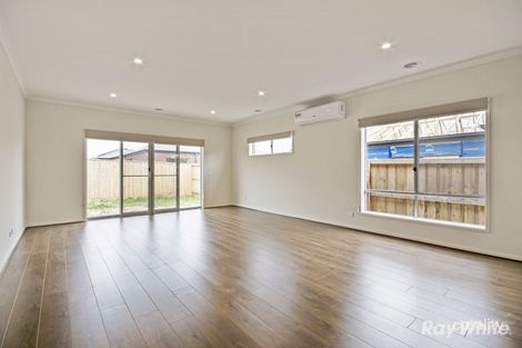 Property photo of 21 Barnsley Road Officer VIC 3809