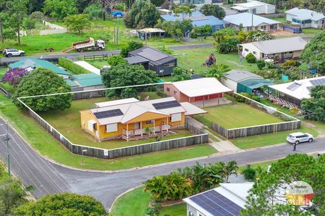 2 Tails St, Russell Island, QLD 4184
